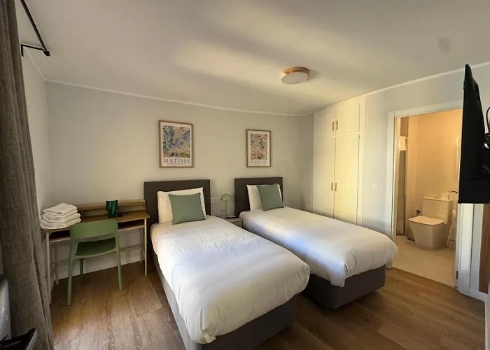 Hostal Guzman El Bueno By Gaiarooms